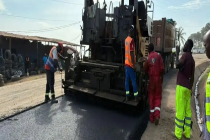 Cameroun : 270 projets pour moderniser le réseau routier — ce que doivent savoir voyageurs et agences
